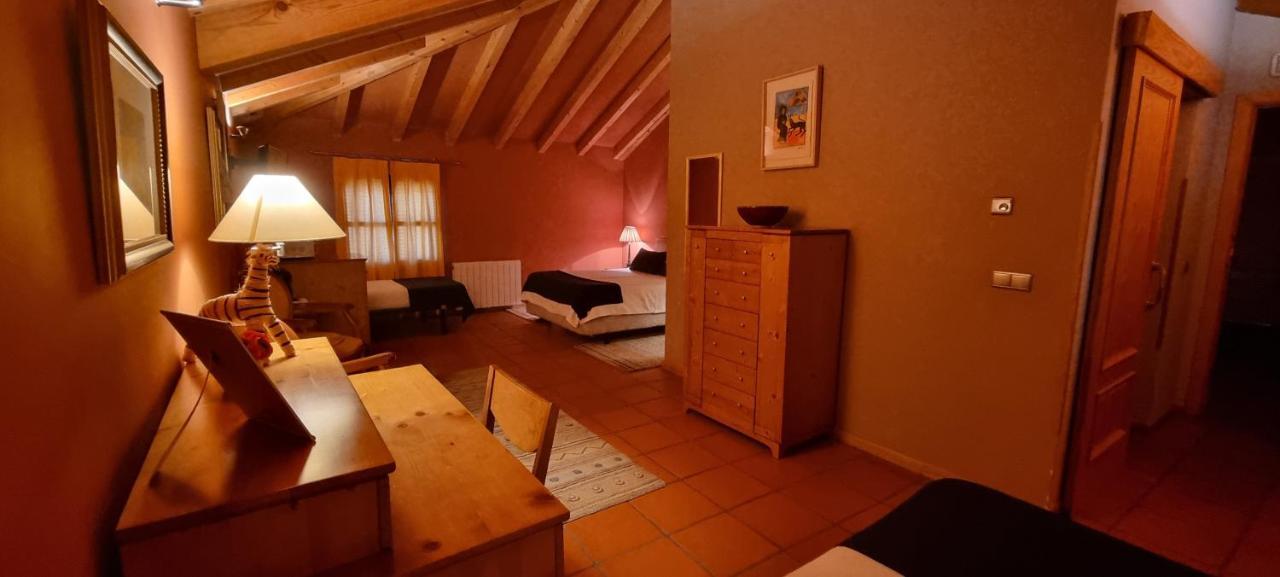 Hotel Sara De Ur